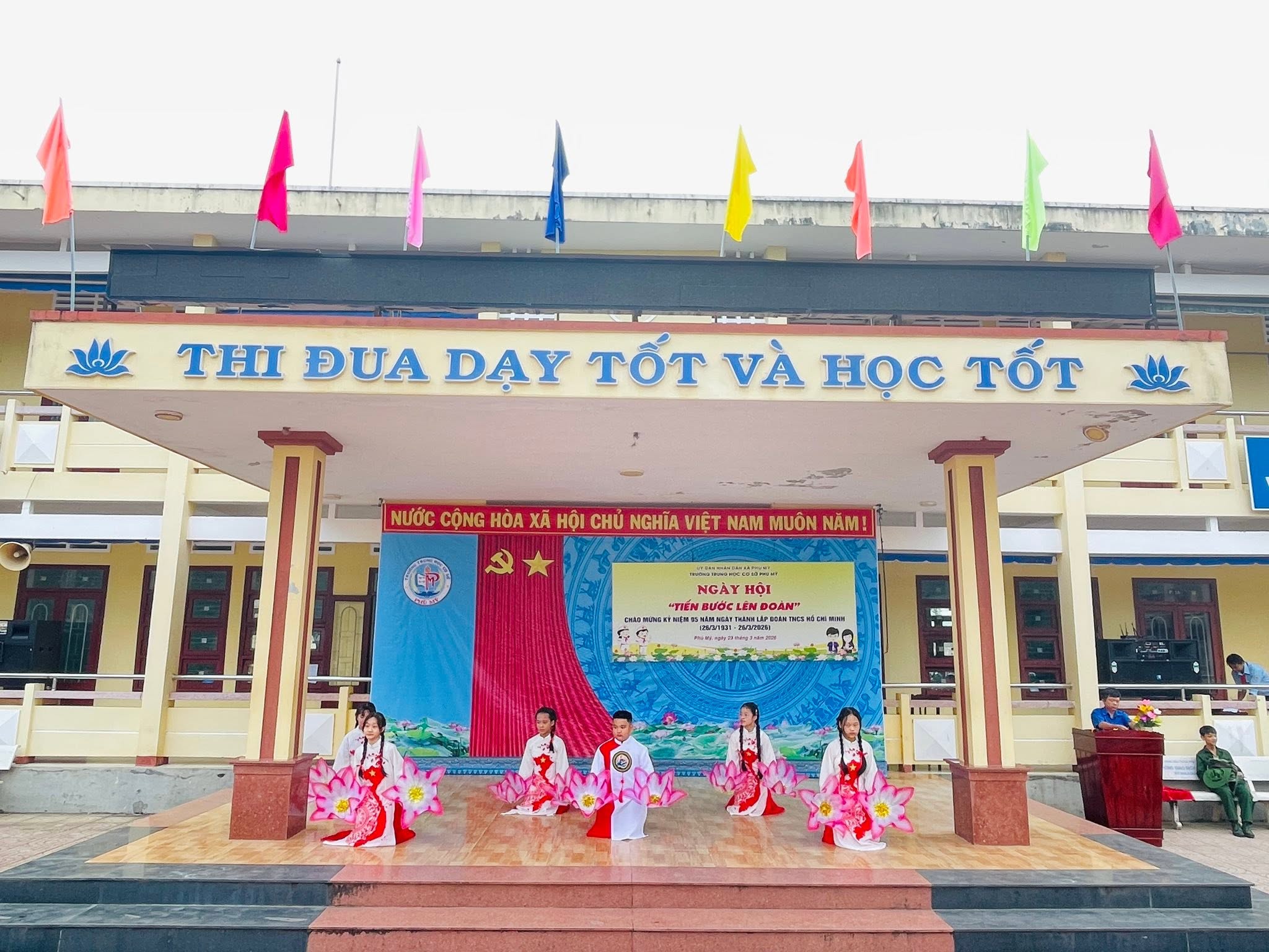 Hình ảnh