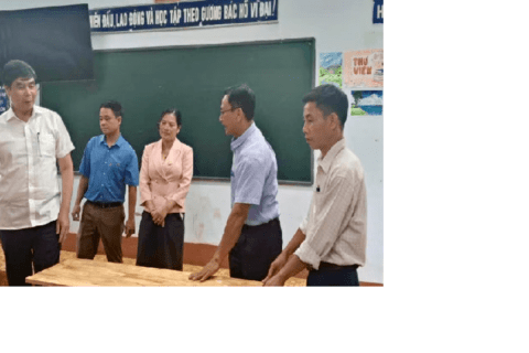 Phó Chủ tịch UBND tỉnh Lâm Hải Giang kiểm tra công tác chuẩn bị thi tốt nghiệp THPT