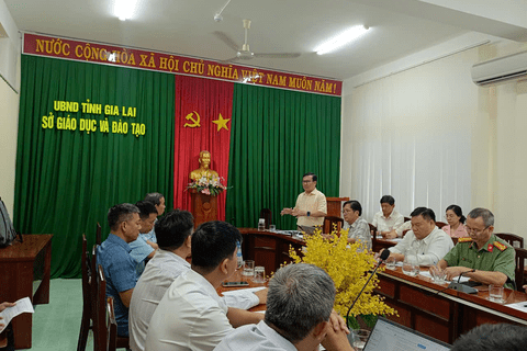 Họp bàn triển khai Chương trình phối hợp nâng cao chất lượng giáo dục tại các trường phổ thông dân tộc nội trú và trường phổ thông nội trú