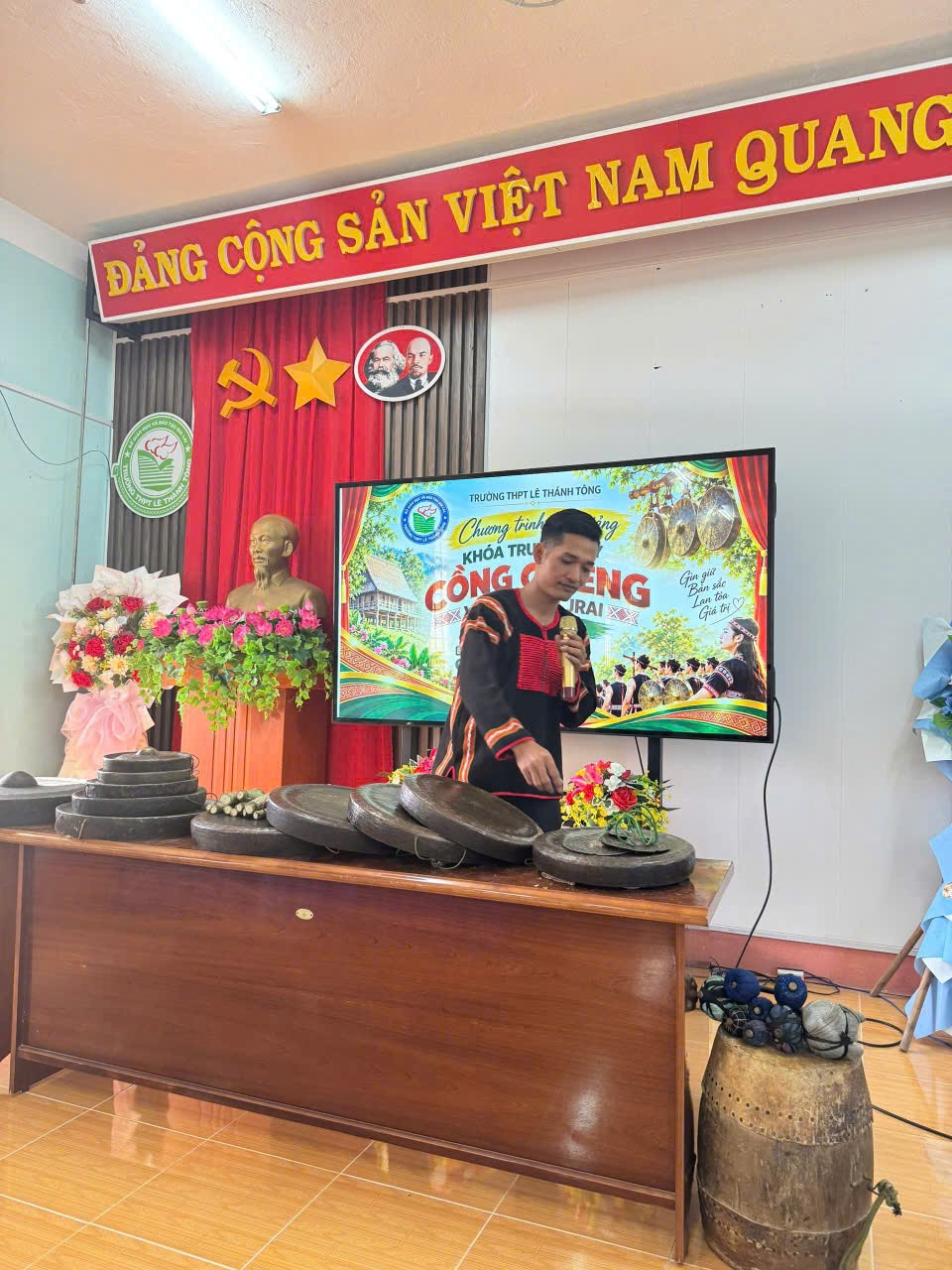 GIEO NHỊP CỒNG CHIÊNG, GIỮ GÌN DI SẢN ĐẠI NGÀN