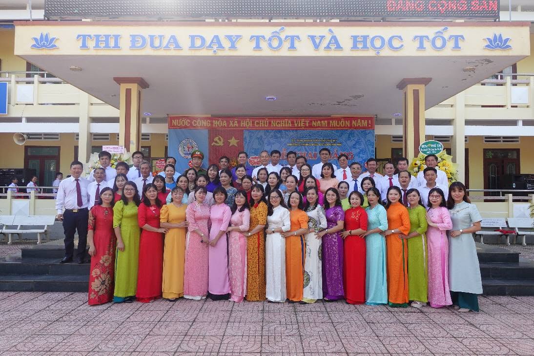Khai giảng năm học mới 2025 - 2026 đầy phấn khởi