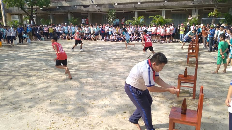 Trò chơi Chuyền nước chống hạn